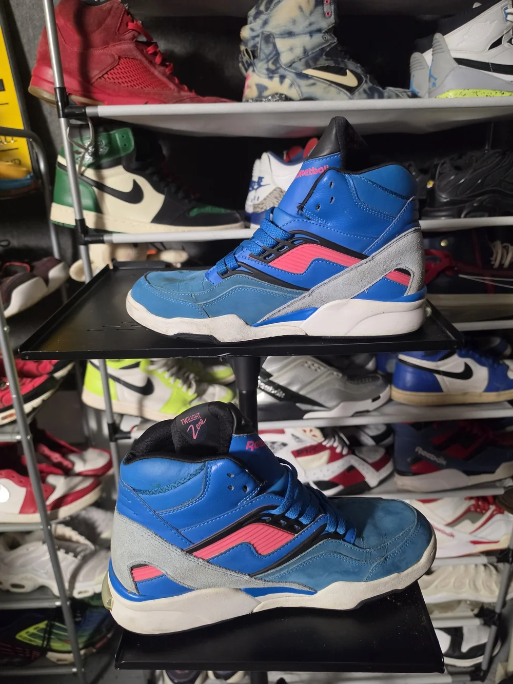 🔥 Reebok Blue Pink Twilight Zone Men Size 9 Retro High-Top Sneakers